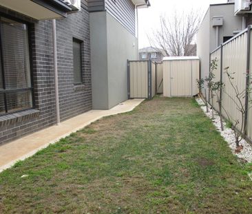 45c The Avenue, Caroline Springs, VIC 3023 - Photo 3