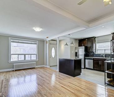 Renovated Bungalow! Hardwood Flooring, Parking - Photo 3