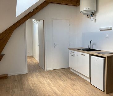 Location Appartement 2 pièces 18m² - Photo 1