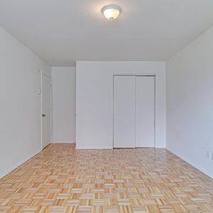 2 CH - 1 SDB - Saint-Eustache - $1,400 /mo - Photo 2