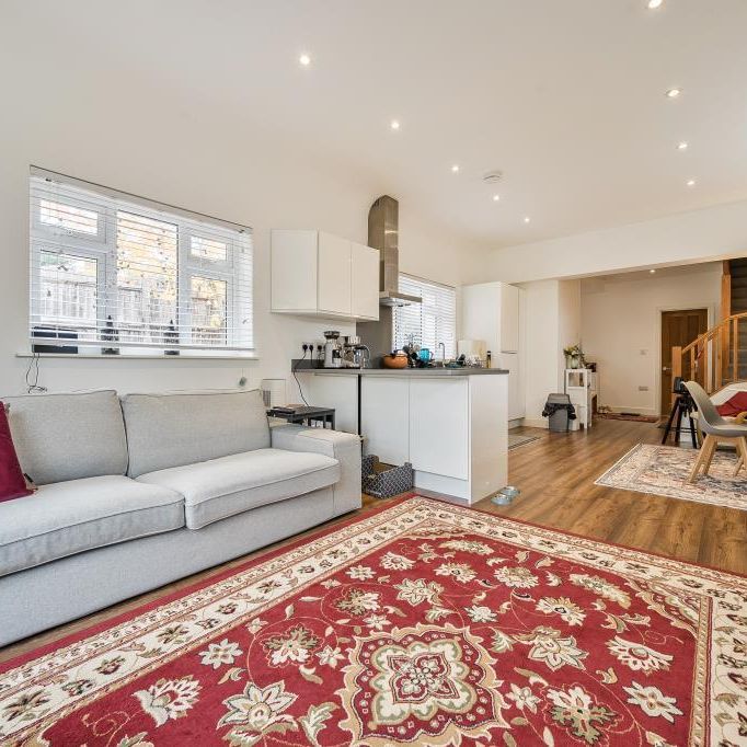 2 bedroom semi-detached house to rent - Photo 1