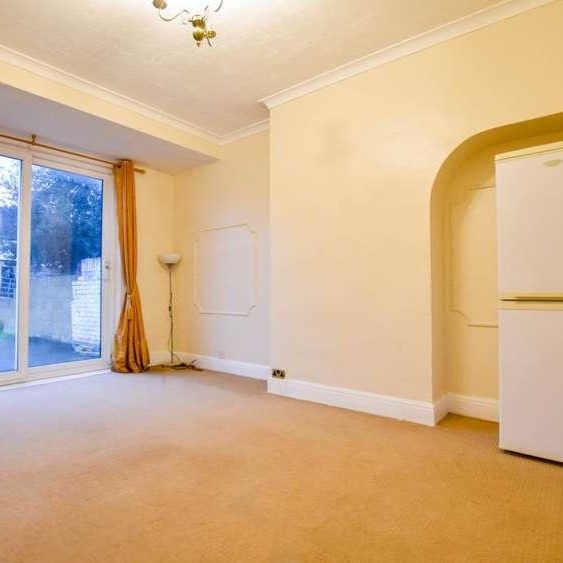 Brendon Road, Chadwell Heath, RM8 - Photo 1