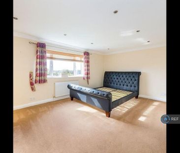 1 bedroom in a house share to rent - Photo 4