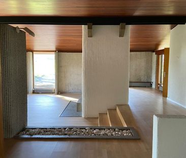 Villa de plain-pied avec vue dégagée sur la commune de Collex-Bossy. - Photo 6