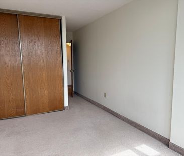 For Lease - 3100 Kirwin Avenue Unit# 704, Mississauga, Ontario - Photo 6