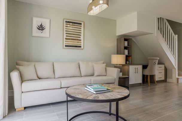 Throwster Drive, Sudbury - Photo 1