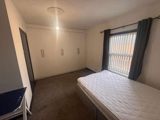 Ainsworth Road, Radcliffe, Manchester, M26 - Photo 1