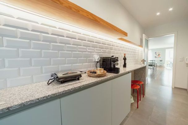 Rua da Constituição, Porto, Braga 4200-191 - Photo 1