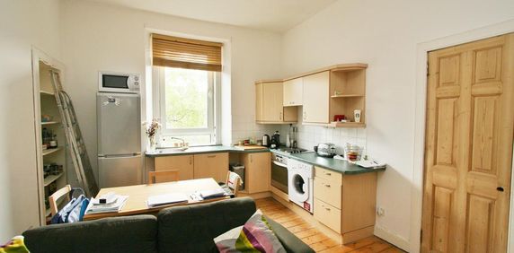 1 bedroom flat to rent - Photo 2