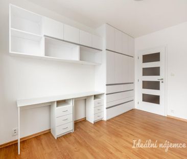 Pronájem bytuRenting an apartment 3+kk, 67 m2 - Photo 3