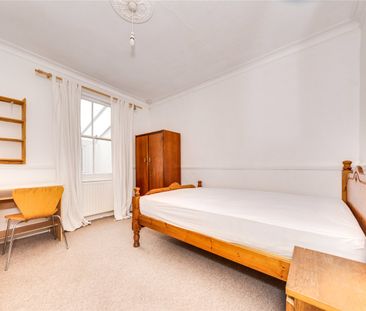 5 bedroom terraced house to rent - Photo 3