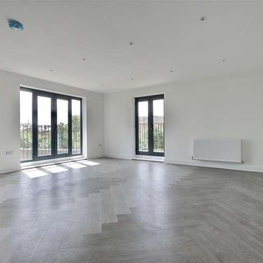 Lombardy House, Governors Walk, PO3 - Photo 1