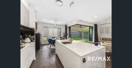 Luxury Living - Only 4 Years Young in the much sort after North Harbour Community! - Photo 2