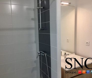 T2 AVEC JARDIN ET TERRASSE + PARKING DOUBLE - Photo 3