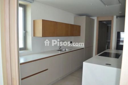 Piso en alquiler en Calle Pacífico, número >100 - Photo 3