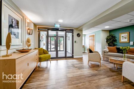 1 bedroom retirement property to rent - Photo 3
