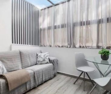 Apartamento de alquiler en Antonio Machado, Puerto Marina - Photo 3