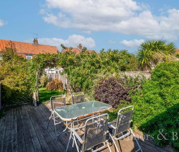 3 bedroom terraced house to rent - Photo 6