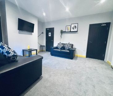 Gilpin Terrace (Room 4), Armley, Leeds - Photo 3