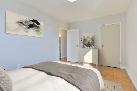 Shorecrest — Two Bedroom - Photo 5