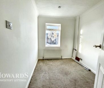 3 bedroom terraced house to rent - Photo 4