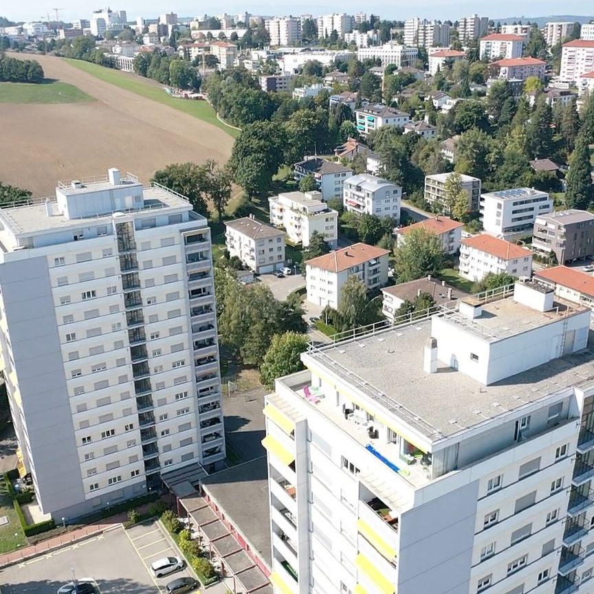 3.5 Zimmer, 78 m², 6. Stock - Foto 2