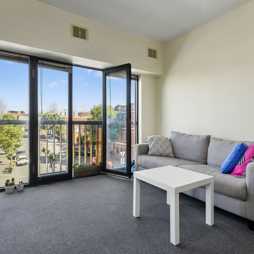 Perfectly located one bedroom apartment - Photo 1