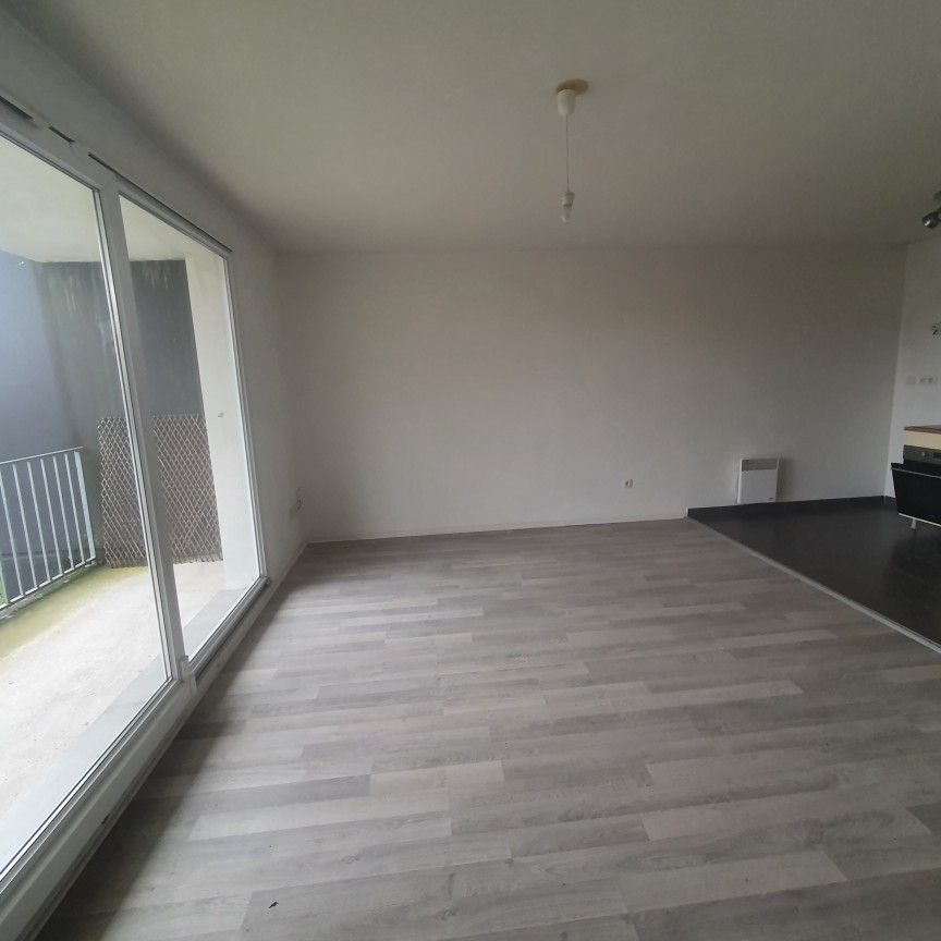 Location Appartement 2 pièces 44m² VALENCIENNES 59300 - Photo 1