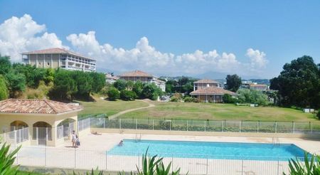 Location Maison 4 pièces 108m² CANNES 06400 - Photo 5