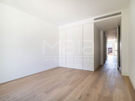 3 room luxury Apartment for rent in Lisbon, Portugal - Photo 3