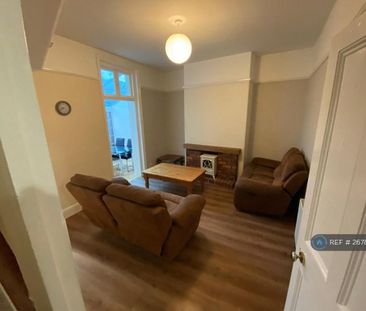 3 bedroom terraced house to rent - Photo 1