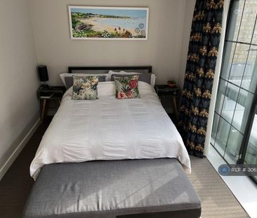 1 bedroom flat to rent - Photo 6