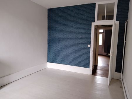 Vaste appartement 100 m² centre ville AUTUN - Photo 4