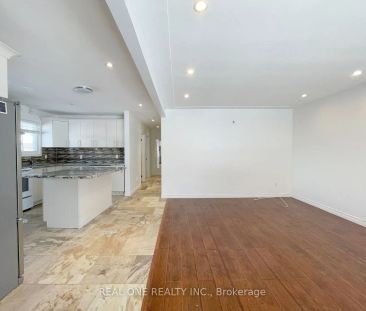 99 WARREN Avenue #Upper - Photo 1