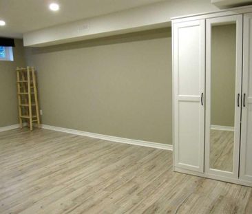 For Lease - 36 Harold Street, Brampton, Ontario - Photo 6