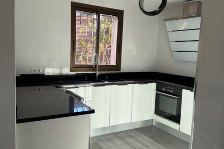 LA GAUDE BAS DE VILLA 3/4Pièces avec stationnement. - Photo 3