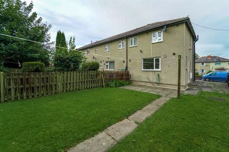 Windermere Avenue, Burnley - Photo 2