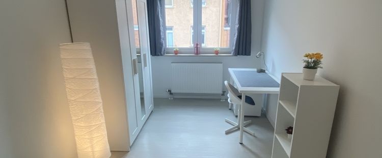 Vollsanierte und möblierte 1-Zimmerwohnu ... - Photo 1