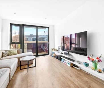 2 bedroom apartment to rent - Photo 3