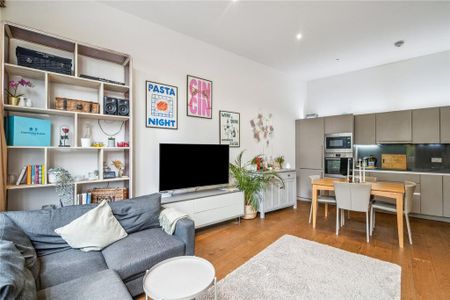 3 bedroom apartment to rent - Photo 3