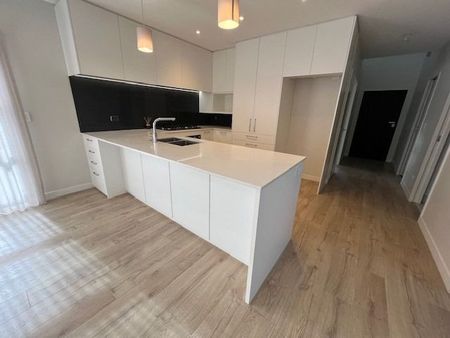 Spacious, Sun-Soaked Family Home in Prime Location! - Photo 4