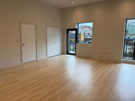 3 bedroom townhouse to rent - Photo 2