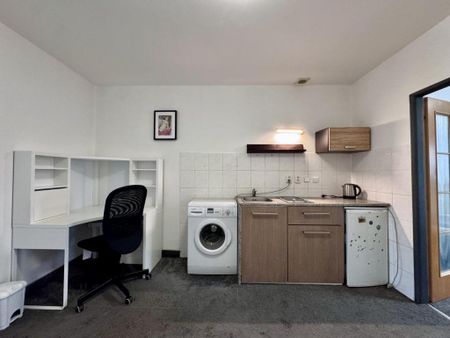 Pronájem bytu 2+kk 55 m2 - Fotografie 4
