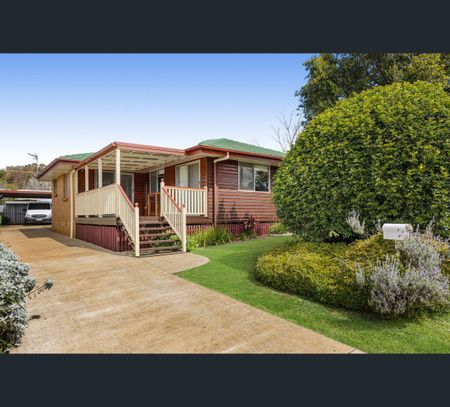 28 Dalgleish Street, South Toowoomba, Qld 4350 - Photo 2