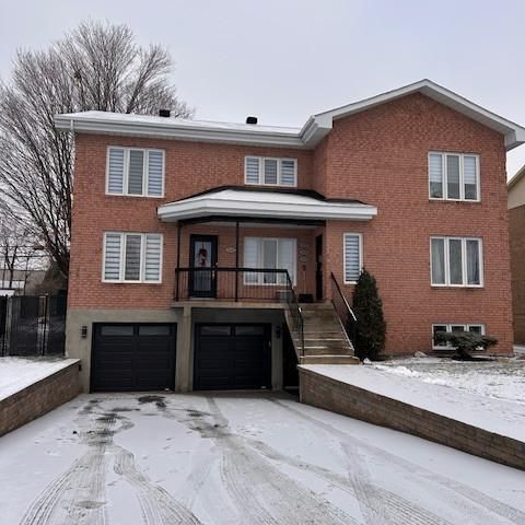 4 1/2 - Laval - 1 800 $/mois - Photo 1