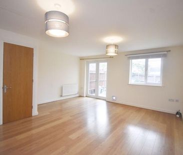 3 bedroom terraced house to rent - Photo 2