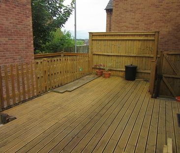 3 bedroom semi-detached house to rent - Photo 6