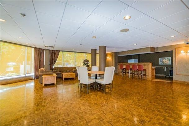 For Lease - 350 Webb Drive Unit# 2210, Mississauga, Ontario - Photo 1