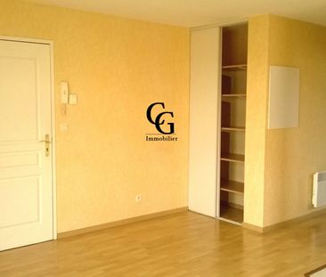 Location Appartement 2 pièces 37m² CHATEAU THEBAUD 44690 - Photo 1