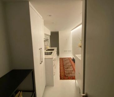 19 Teddington Park Avenue #Bacholor - Photo 1